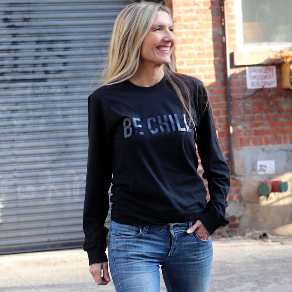 ART OF BEING// Be Chill 70s Tee